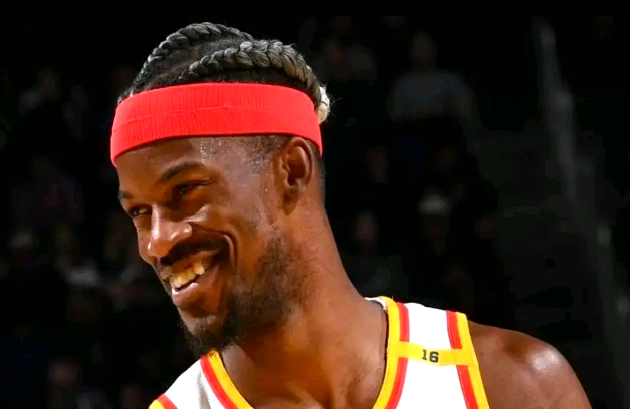 九游体育-关于雄鹿带队取胜！，巴特勒重要时刻比赛规则变更全场沸腾不已的信息