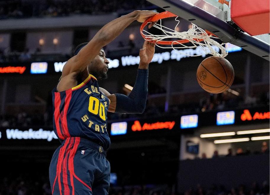 九游体育-巴特勒在瑞士队比赛中高光表现，绝杀引发热议！的简单介绍